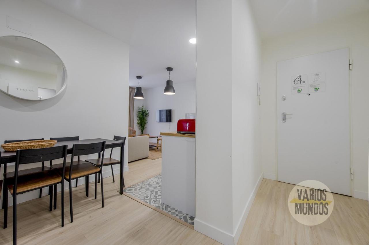 Spacious New Apartment Para 7 En La Plaza De Tirso De Molina Madrid Bagian luar foto